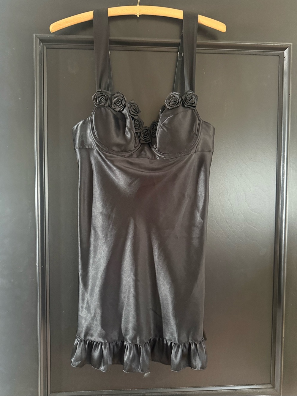 Frederick’s of Hollywood Black Satin Rose Chemise Slip Dress M Y2K Lingerie
